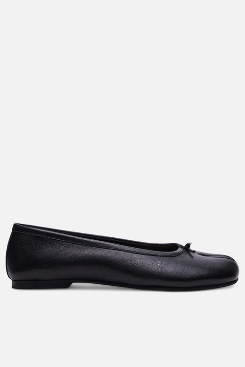 Calico split-toe pump - black leather