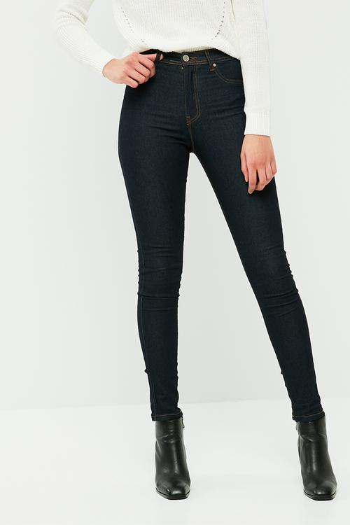 Lawless mid rise jeggings