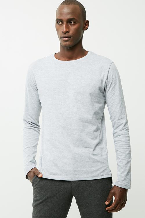 Basic tail crew neck tee