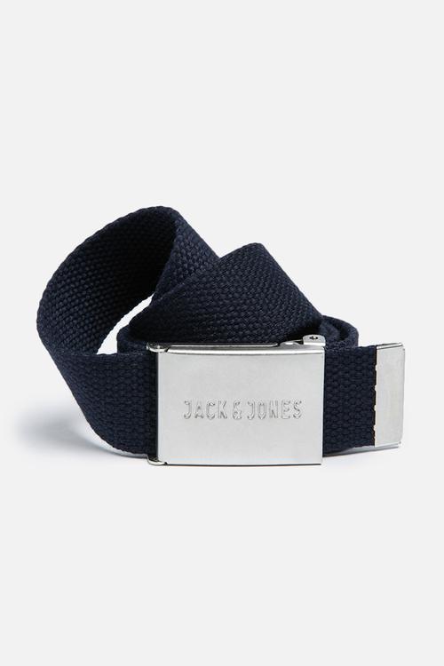 Solid woven belt