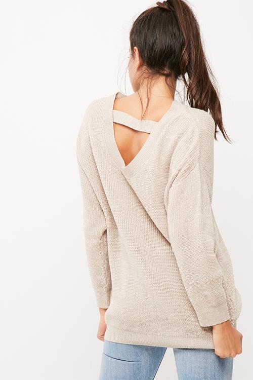 Scooped back knit