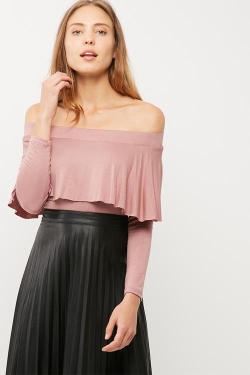 Off shoulder frilled top