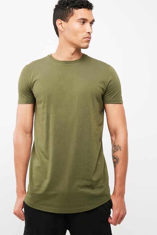 Basic curved hem tee
