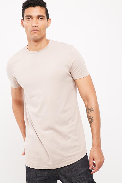 Basic curved hem tee