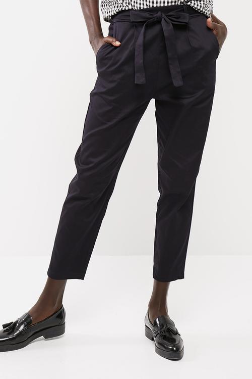 Self tie cigarette pants