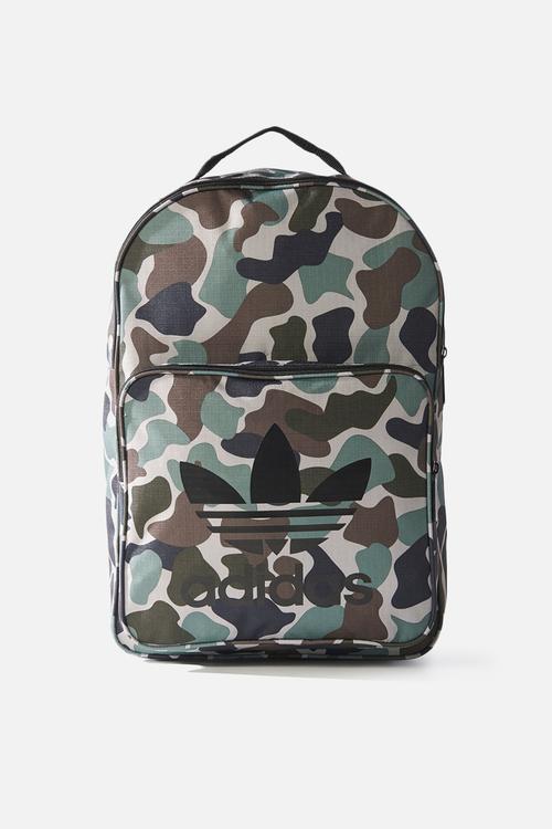 Classic backpack camo