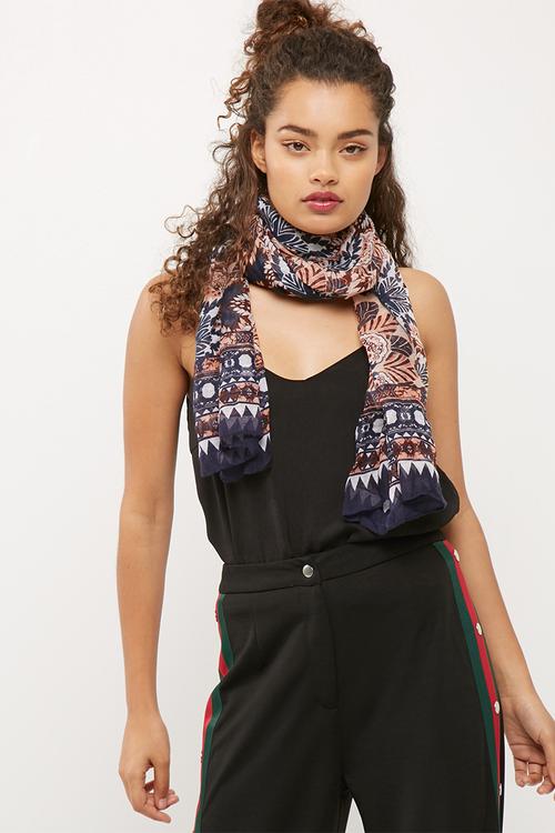 Printed scarf