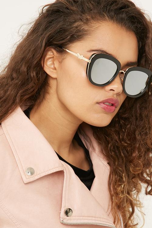 Oversized sunglasses