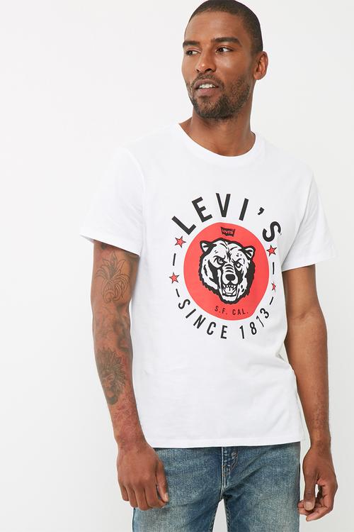 Graphic tee
