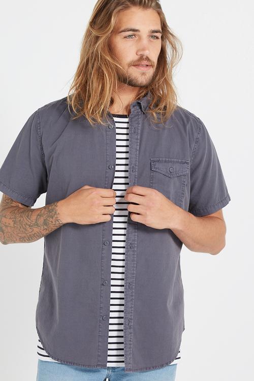Easy washed shirt