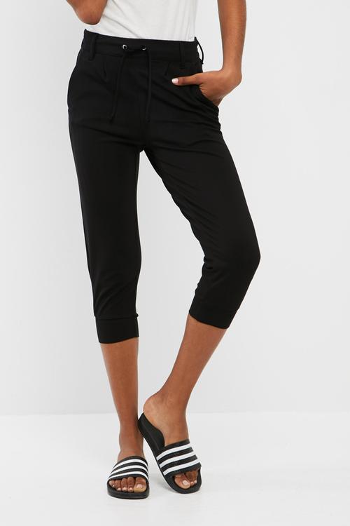 Pretty 3/4 pants
