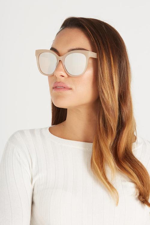 Nicole full framed sunglasses