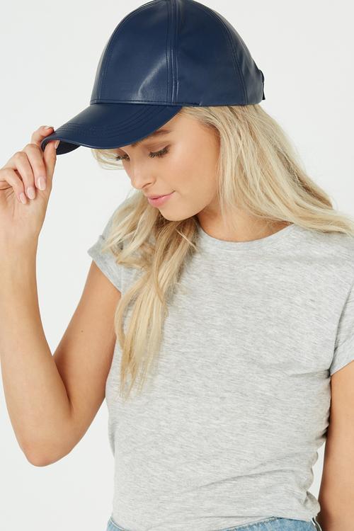 Nancy Cap