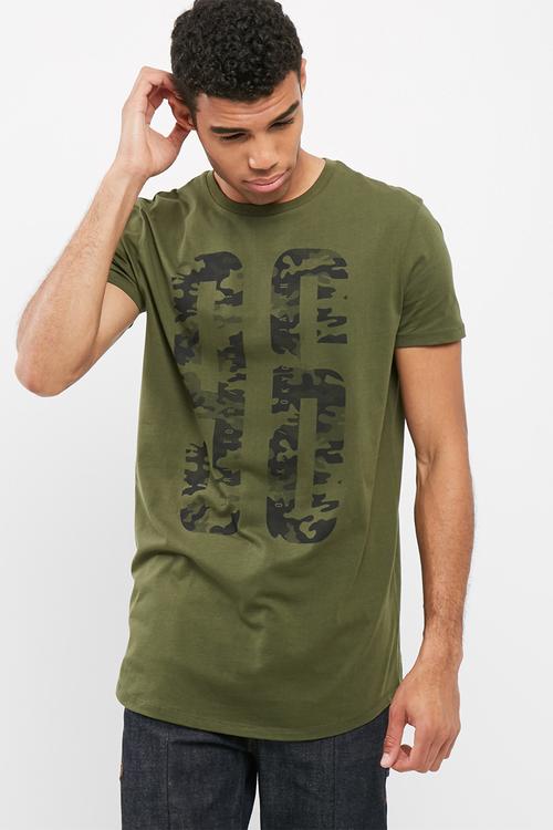 Printed curved hem tee