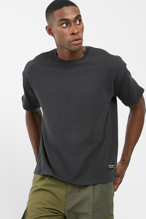 L8 boxy tee