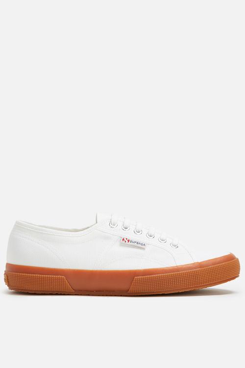 2750 Cotu Classic