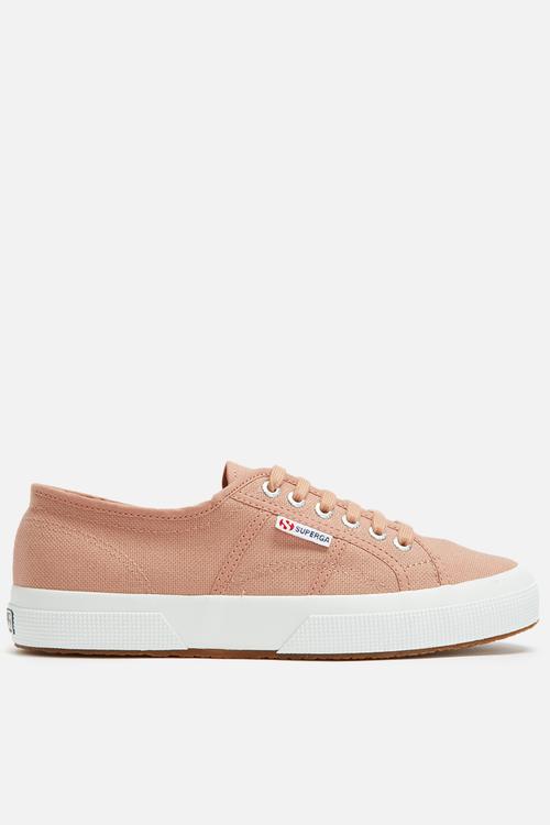 2750 Cotu Classic