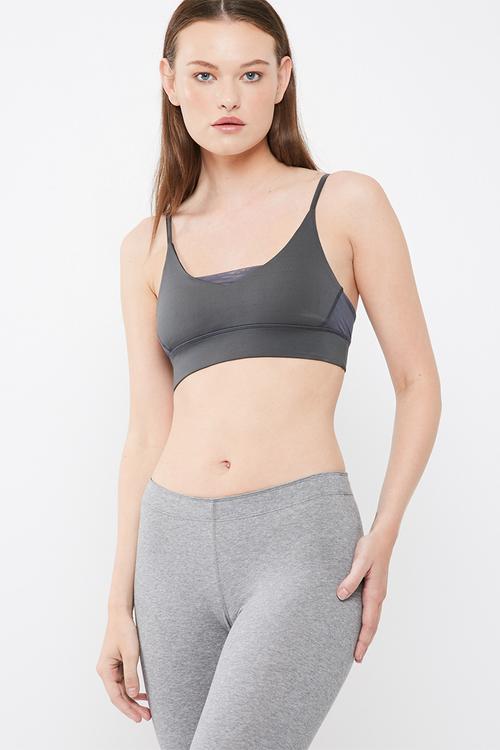 Active mesh contrast v crop top