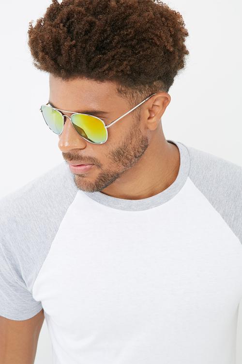 Tinted aviator sunglasses