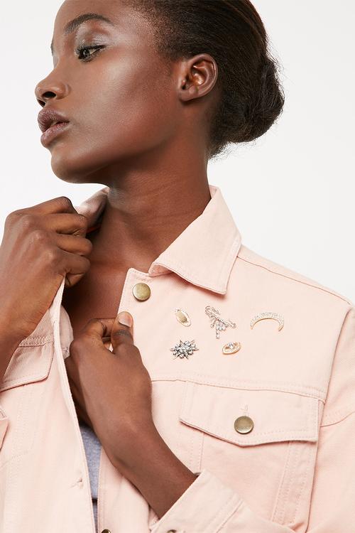 Jewelled brooch set