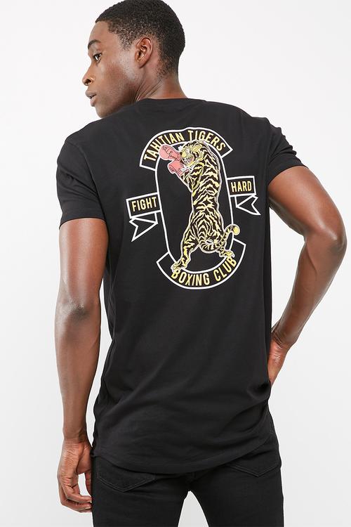 Printed curved hem tee