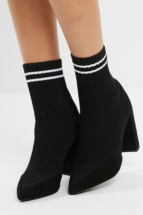 Knitted stripe pointed ankle boot