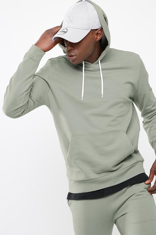 Pullover hoodie
