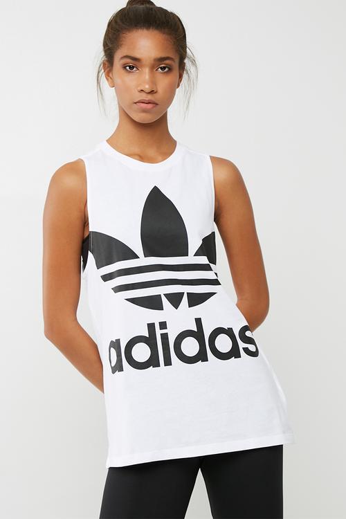 Trefoil tank