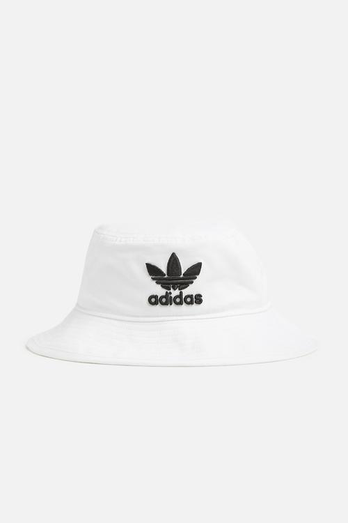 Trefoil bucket hat