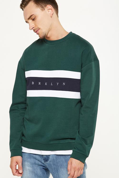 Drop shoulder crew fleece