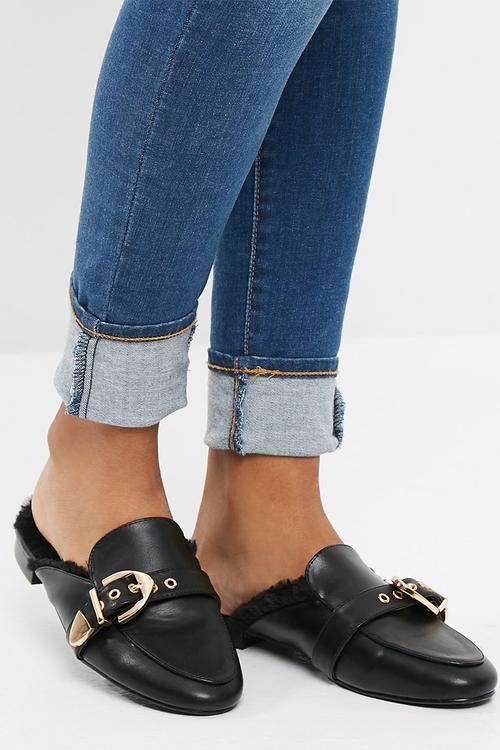 Western buckle mule