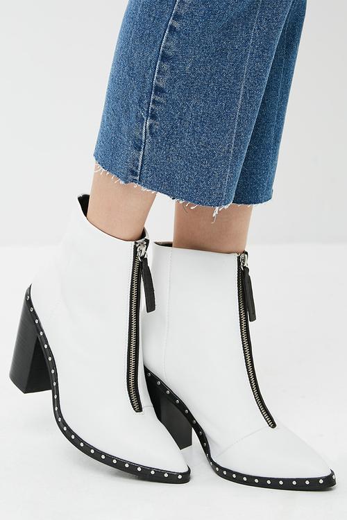 Axel boot