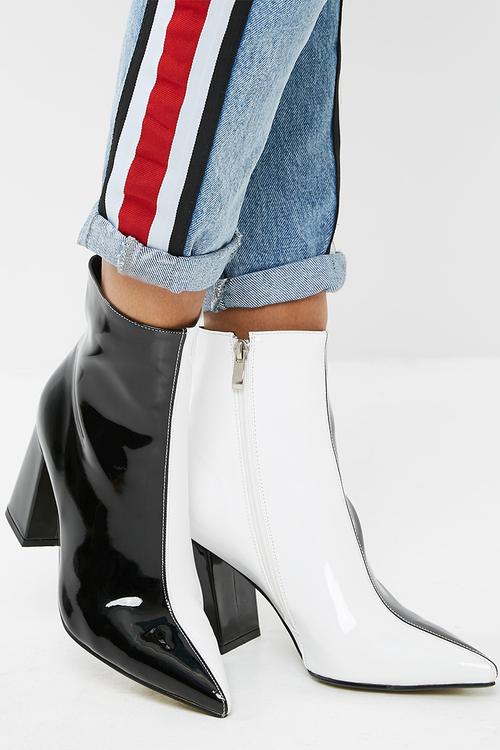 Chaos colour block pointy boot