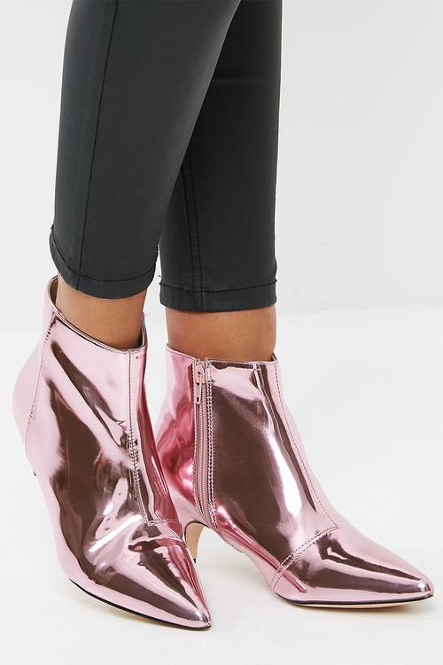 Atomic pointed toe kitten boot