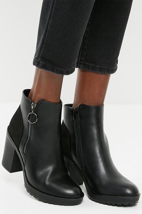 Boo bootie