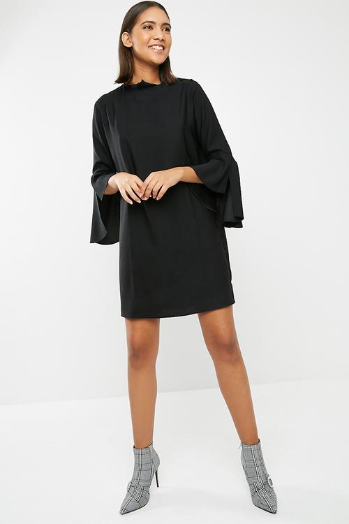 Bell sleeve shift dress 