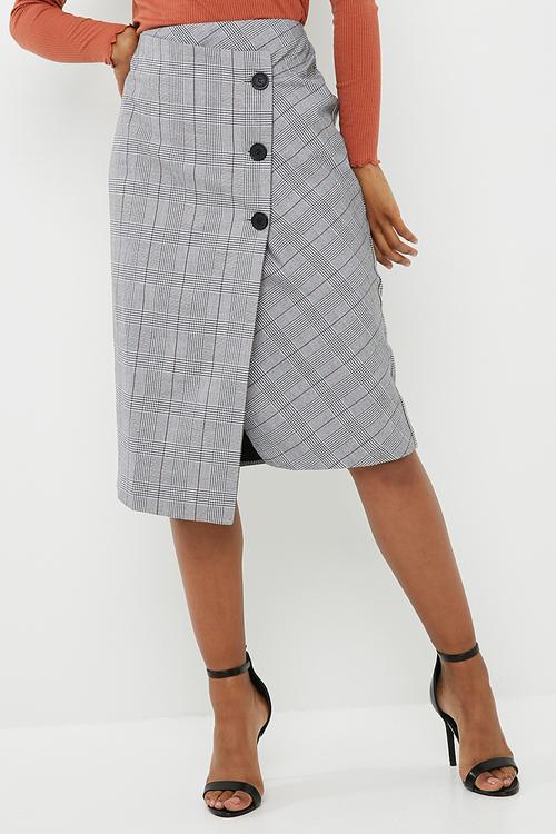 Check skirt