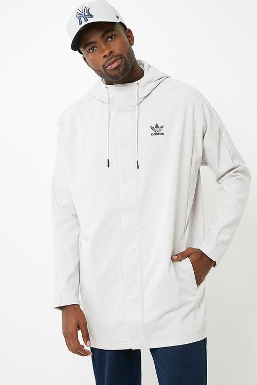 Hooded coach