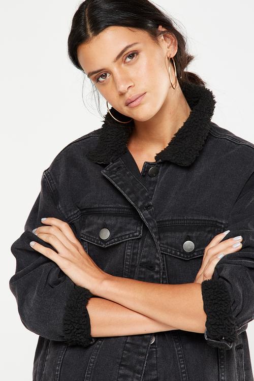 Sherpa trucker denim jacket - washed black