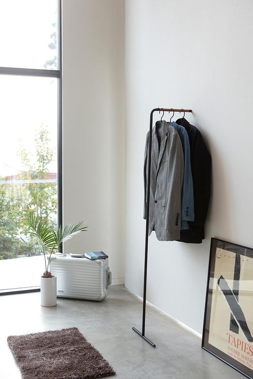 Tower leaning slim rail - black