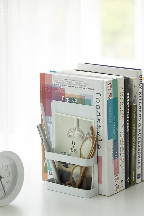 Tower bookends - white