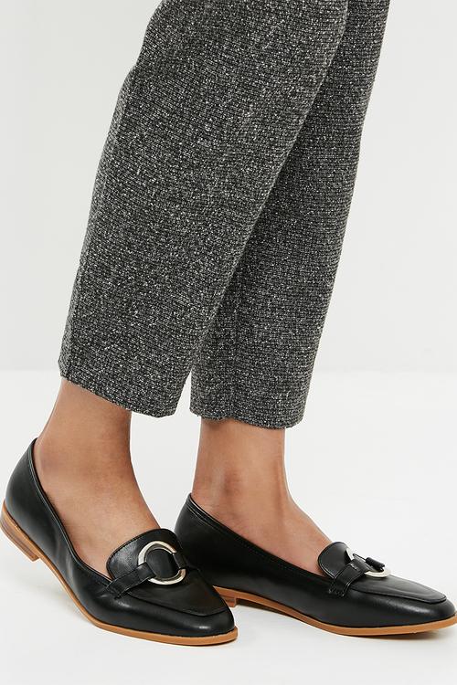 Buckle detail loafers - black