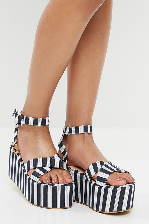 Stripe flatform sandal - navy & white