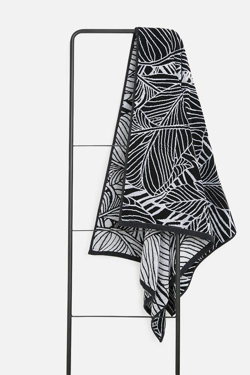 Belize beach towel - black & white