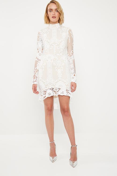 Lace flippy hem flare sleeve bodycon - white
