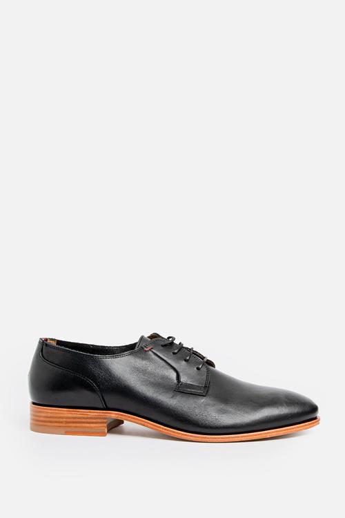Bennett Lace- Up Shoes Black
