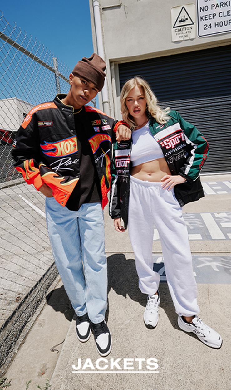 graphic tops
