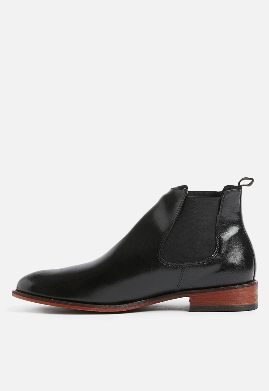 Superbalist - Josh leather chelsea boot - black