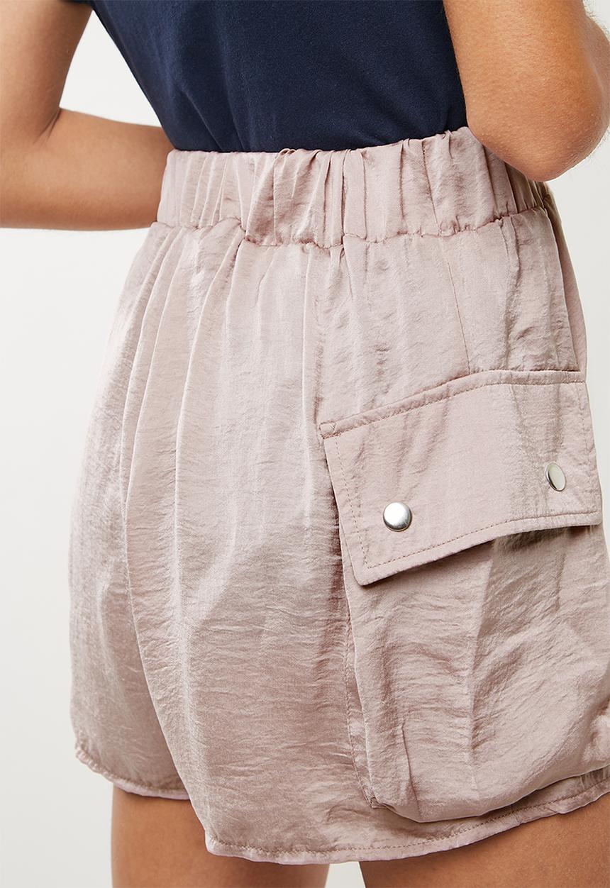 Missguided - Ultimate satin utility short - pink