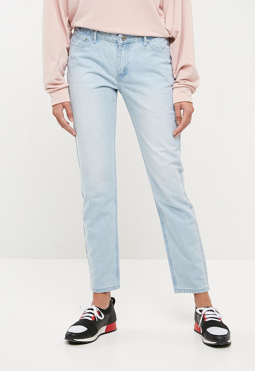 Missguided - Lust bum rip low rise boyfriend jean - blue